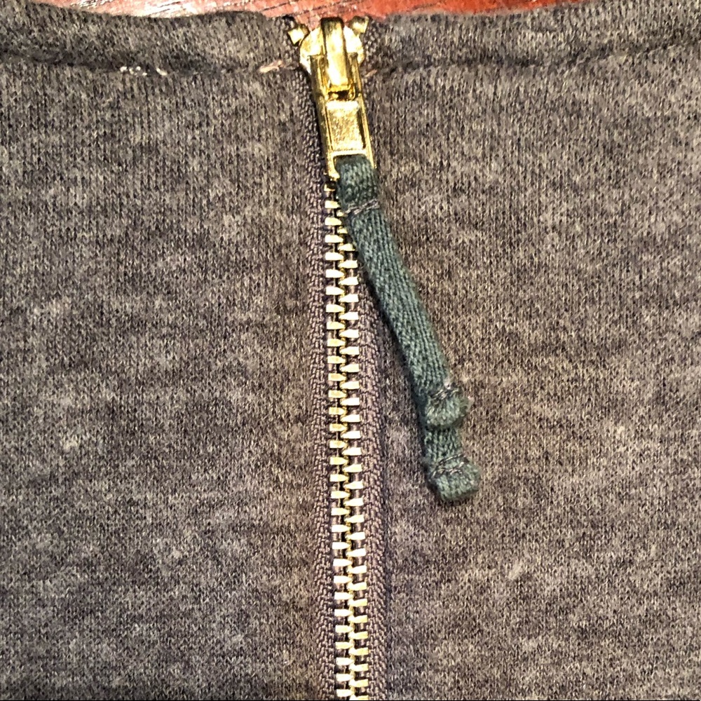 Sweater - Picture 3 of 5